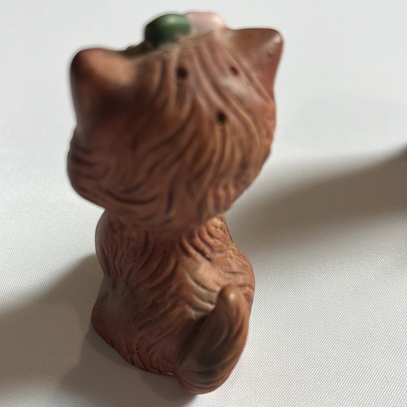 Cat Kitten 2 1/2 Inch Salt and Pepper Shakers Ceramic Made in Korea Adorable🆕 - Picture 11 of 12